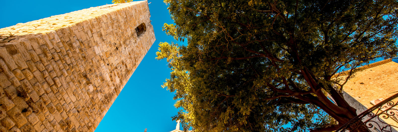 apartments to rent in antibes old town