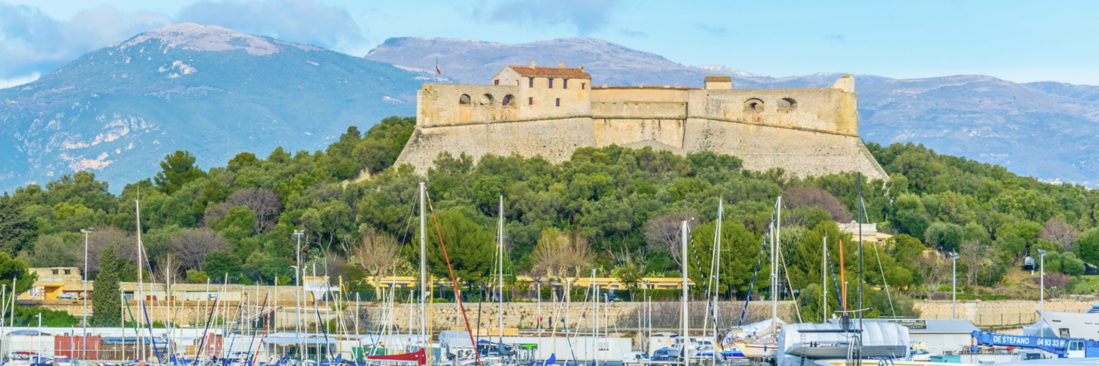 fort-carre-antibes-vue-port-vauban