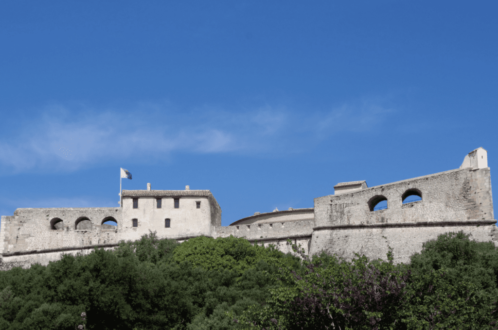 fortifications fort carre antibes