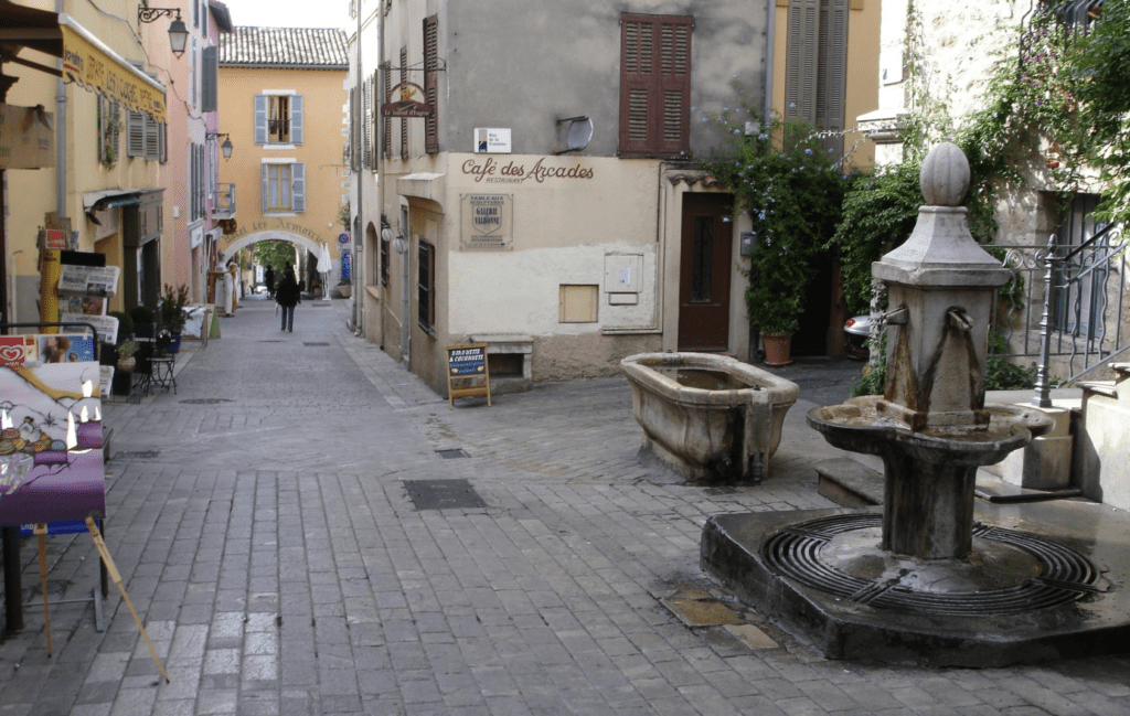 valbonne-fountain